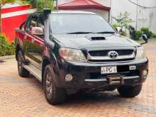 https://riyasewana.com/uploads/toyota-hilux-3l-2011-2421080412284.jpg