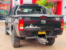 https://riyasewana.com/uploads/toyota-hilux-3l-2011-2421080412412.jpg