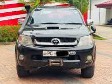 https://riyasewana.com/uploads/toyota-hilux-3l-2011-2421080412533.jpg