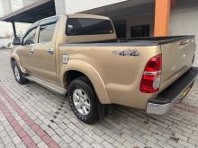 https://riyasewana.com/uploads/toyota-hilux-3l-2219142917223.jpg