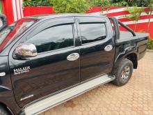 https://riyasewana.com/uploads/toyota-hilux-3l-2421084517486.jpg