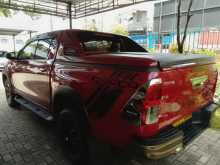 https://riyasewana.com/uploads/toyota-hilux-3ltr-2016-215585812522.jpg