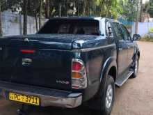 https://riyasewana.com/uploads/toyota-hilux-41131294293.jpg