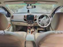 https://riyasewana.com/uploads/toyota-hilux-412582522783.jpg