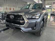Toyota Hilux 4WD 2025 Pickup