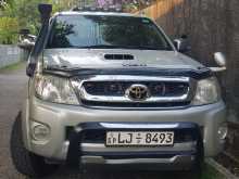 https://riyasewana.com/uploads/toyota-hilux-5114228551.jpg