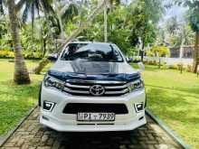 https://riyasewana.com/uploads/toyota-hilux-511462122492.jpg