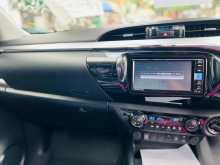 https://riyasewana.com/uploads/toyota-hilux-5180333176.jpg