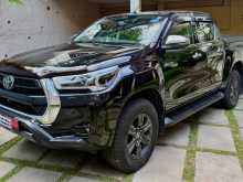 Toyota Hilux 2024 Pickup
