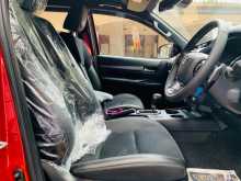 https://riyasewana.com/uploads/toyota-hilux-714113074.jpg