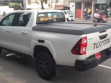 https://riyasewana.com/uploads/toyota-hilux-76592717735.jpg