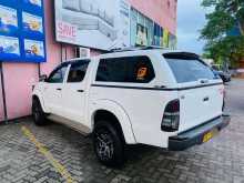 https://riyasewana.com/uploads/toyota-hilux-7933054782.jpg