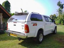 https://riyasewana.com/uploads/toyota-hilux-810114724033.jpg