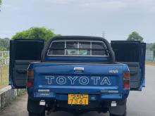 https://riyasewana.com/uploads/toyota-hilux-811342317774.jpg