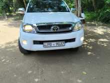 https://riyasewana.com/uploads/toyota-hilux-8123724864.jpg
