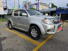 https://riyasewana.com/uploads/toyota-hilux-81711024352.jpg