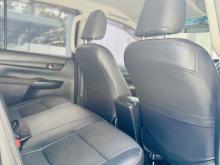 https://riyasewana.com/uploads/toyota-hilux-819465317626.jpg