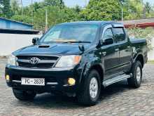 https://riyasewana.com/uploads/toyota-hilux-9112544382.jpg