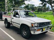 Toyota Hilux 1990 Pickup