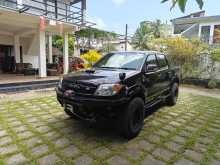 https://riyasewana.com/uploads/toyota-hilux-9125531284.jpg