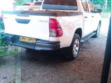 https://riyasewana.com/uploads/toyota-hilux-92118104453.jpg