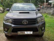 Toyota HILUX 2016 Pickup