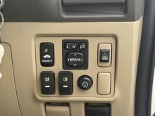 https://riyasewana.com/uploads/toyota-hilux-champ-111221217536.jpg