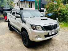 https://riyasewana.com/uploads/toyota-hilux-champ-2010-922100812184.jpg