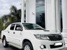 Toyota Hilux Champ 2012 Pickup