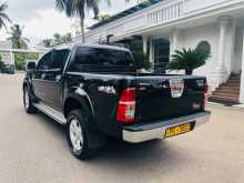 https://riyasewana.com/uploads/toyota-hilux-champ-2012-1614110112684.jpg