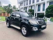 https://riyasewana.com/uploads/toyota-hilux-champ-2012-1614110112862.jpg
