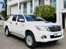 Toyota Hilux Champ 2012 Pickup