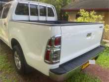 https://riyasewana.com/uploads/toyota-hilux-champ-2014-107420512243.jpg