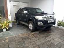 Toyota Hilux Champ 2015 Pickup