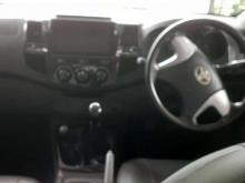https://riyasewana.com/uploads/toyota-hilux-champ-221104226946.jpg