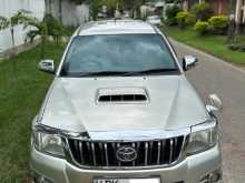 Toyota Hilux Champ 2013 Pickup
