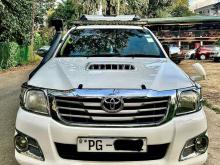 https://riyasewana.com/uploads/toyota-hilux-champ-262011256174.jpg