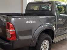 https://riyasewana.com/uploads/toyota-hilux-champ-281056284222.jpg
