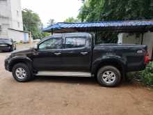 https://riyasewana.com/uploads/toyota-hilux-champ-3017240023.jpg