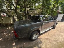 https://riyasewana.com/uploads/toyota-hilux-champ-3019280617436.jpg