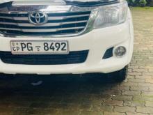 https://riyasewana.com/uploads/toyota-hilux-chmp-14740006675.jpg