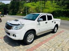 https://riyasewana.com/uploads/toyota-hilux-chmp-292048366665.jpg