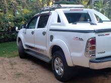 https://riyasewana.com/uploads/toyota-hilux-d4d-520215110163.jpg
