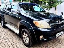 https://riyasewana.com/uploads/toyota-hilux-double-2007-127451412511.jpg