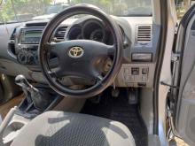 https://riyasewana.com/uploads/toyota-hilux-double-2012331925003.jpg