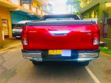 https://riyasewana.com/uploads/toyota-hilux-double-2018-89270712174.jpg