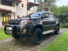 Toyota Hilux G Grade 2015 Pickup