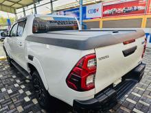 https://riyasewana.com/uploads/toyota-hilux-ge-3014174524053.jpg
