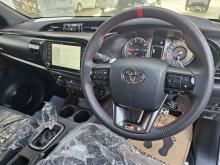 https://riyasewana.com/uploads/toyota-hilux-ge-3014174524062.jpg