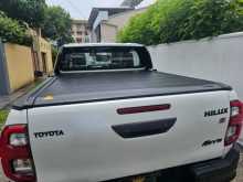 https://riyasewana.com/uploads/toyota-hilux-gr-11140137822.jpg